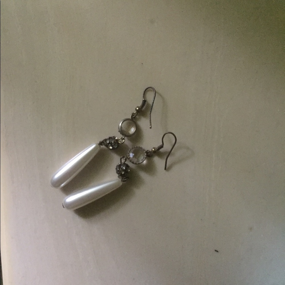 Pearl tear drop earrings